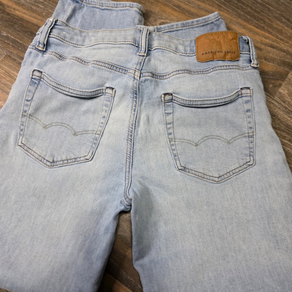 American Eagle Outfitters Mens Light Wash Airflex+ Straight Leg Jeans Size 29x32 - Picture 6 of 12